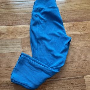 Gymshark Women’s joggers/leggings  (size medium)